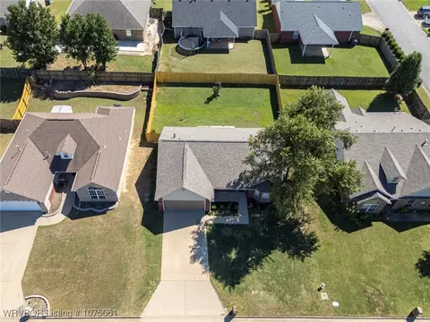 View/Area - 604 Dugan Mill Cir, Fort Smith, AR 72908 photo 2 of 5