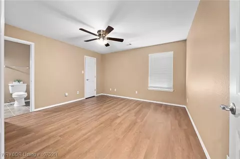 Bedroom - 604 Dugan Mill Cir, Fort Smith, AR 72908 photo 2 of 6