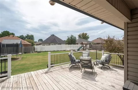 1207 Bur Pl, Alma, AR 72921 photo 5