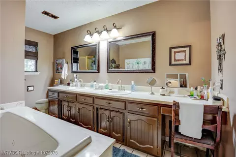 3405 S 29th Cir, Fort Smith, AR 72901 photo 23