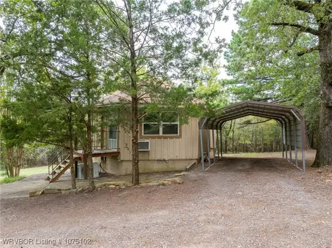 700 White Rock Rd, Greenwood, AR 72936