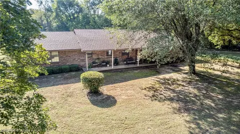 Exterior - 474846 E 1007 Rd, Muldrow, OK 74948 photo 8 of 15