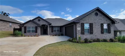 9415 Harmony Ridge Rd, Fort Smith, AR 72916