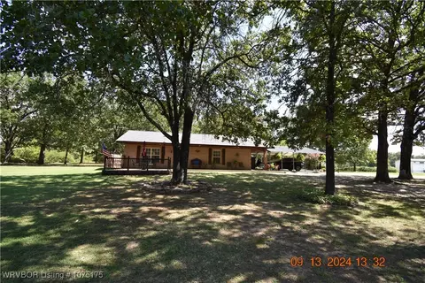 102471 S 4624 Rd, Sallisaw, OK 74955