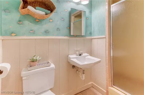 Bath - 446273 Simco Rd, Gore, OK 74435 photo 2 of 2