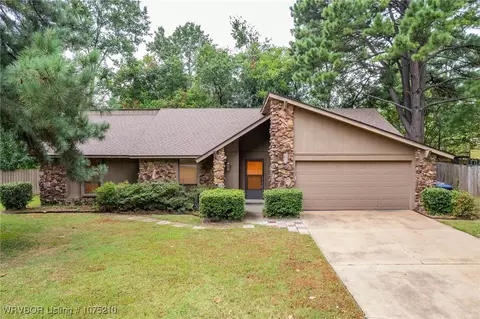 10721 Old Harbor Ct, Fort Smith, AR 72903