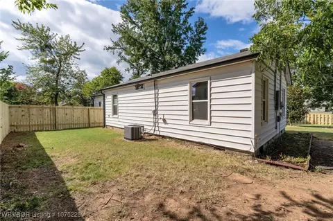 2104 Knoxville St, Fort Smith, AR 72901 photo 29