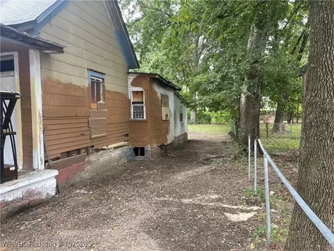 1216 N 12th St, Fort Smith, AR 72901 photo 2