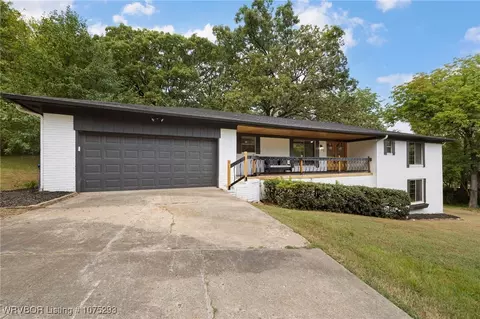 Exterior - 3320 S 35th St, Fort Smith, AR 72903 photo 2 of 12