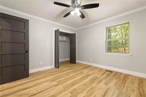 Bedroom - 3320 S 35th St, Fort Smith, AR 72903 photo 2 of 4