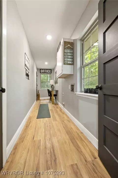 Entry Way - 3320 S 35th St, Fort Smith, AR 72903 photo 5 of 7