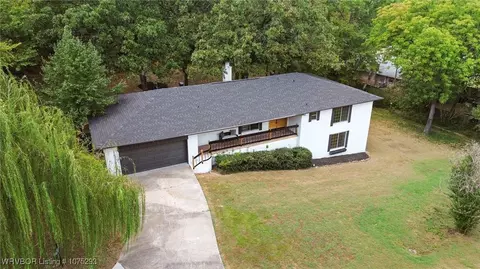 Exterior - 3320 S 35th St, Fort Smith, AR 72903 photo 4 of 12