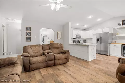 7818 Parkview Dr, Fort Smith, AR 72916 photo 3