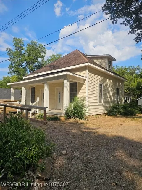 711 1st St, Paris, AR 72855 photo 40