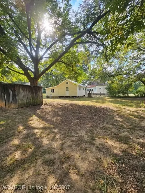 711 1st St, Paris, AR 72855 photo 33