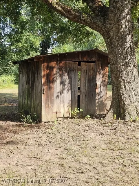 711 1st St, Paris, AR 72855 photo 35