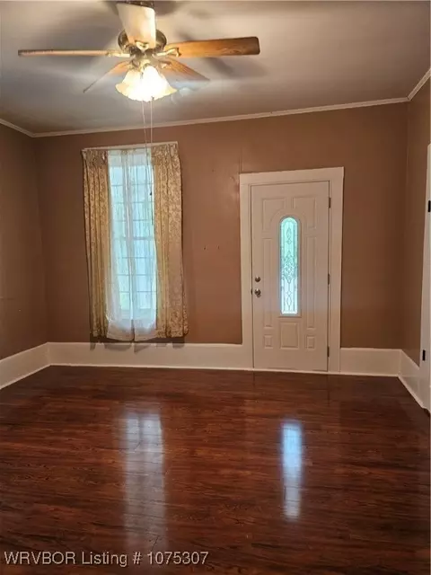 711 1st St, Paris, AR 72855 photo 12