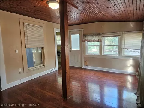711 1st St, Paris, AR 72855 photo 17