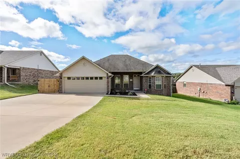 2313 Park Ave, Van Buren, AR 72956