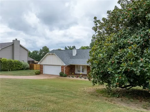 5204 Hardscrabble, Fort Smith, AR 72903 photo 3