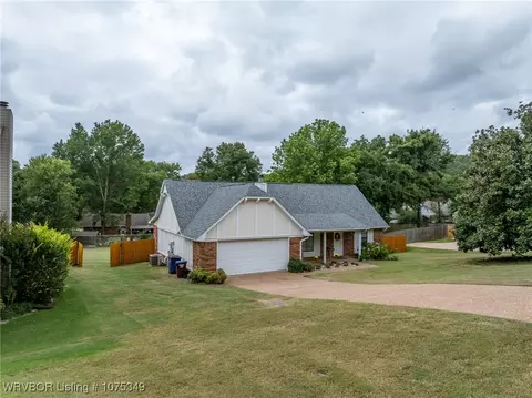 5204 Hardscrabble, Fort Smith, AR 72903 photo 2