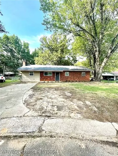 Exterior - 3610 Pleasant St, Ozark, AR 72949 photo 2 of 2