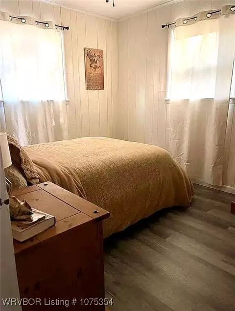 Bedroom - 3610 Pleasant St, Ozark, AR 72949 photo 2 of 2