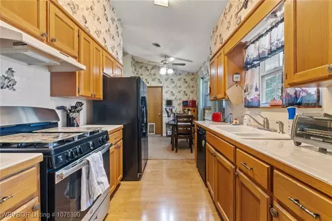 202 S 23rd Ter, Fort Smith, AR 72908 photo 5