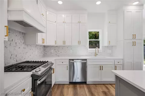 Kitchen - 9111 Carson Way, Fort Smith, AR 72908 photo 1 of 3