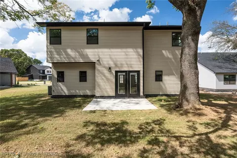 Exterior - 9111 Carson Way, Fort Smith, AR 72908 photo 4 of 5