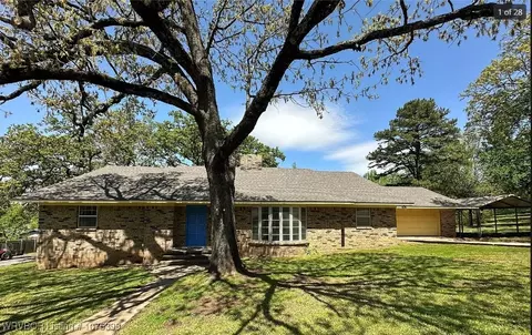 1201 Townsend, Heavener, OK 74937