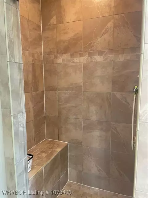 Bath - 58 Jeffrey Way, Fort Smith, AR 72903 photo 4 of 10