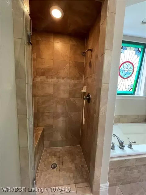 Bath - 58 Jeffrey Way, Fort Smith, AR 72903 photo 5 of 10