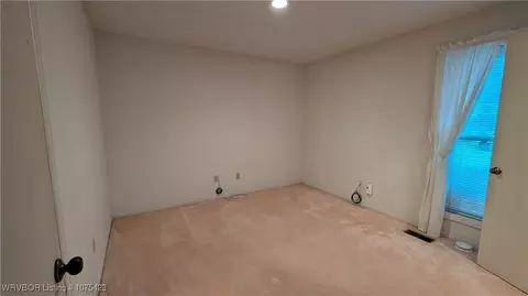 Bedroom - 4624 S U St, Fort Smith, AR 72903 photo 3 of 8