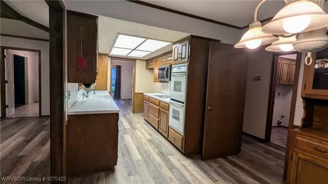 Entry Way - 4624 S U St, Fort Smith, AR 72903 photo 2 of 3