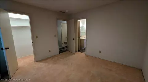 Bedroom - 4624 S U St, Fort Smith, AR 72903 photo 4 of 8