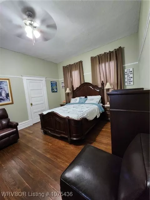 Bedroom - 712 S 17th St, Fort Smith, AR 72901 photo 2 of 5