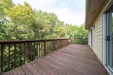 Exterior - 2915 S Gary St, Fort Smith, AR 72901 photo 7 of 8