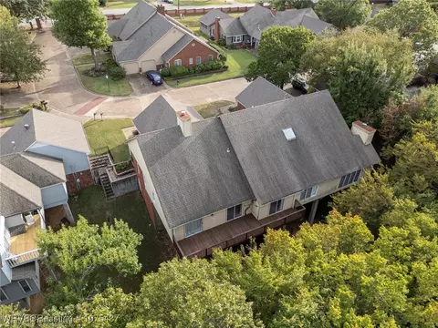 View/Area - 2915 S Gary St, Fort Smith, AR 72901 photo 1 of 10