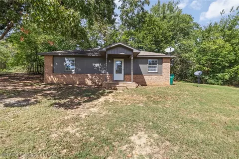 1023 Chelsie Ln, Van Buren, AR 72956