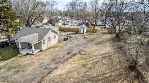 1012 N 1014 N 33rd St, Fort Smith, AR 72904 photo 3