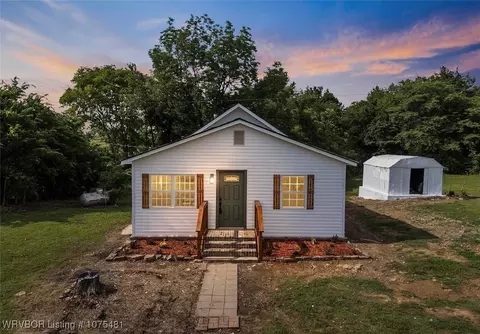 375 Mitchell Rd, Booneville, AR 72927