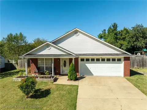 1103 12th Ter, Barling, AR 72923