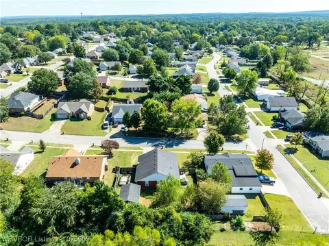View/Area - 1103 12th Ter, Barling, AR 72923 photo 3 of 4