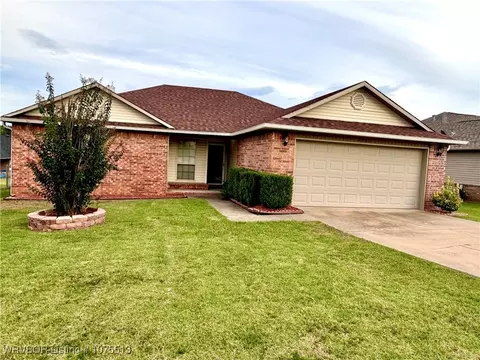 2000 N 55th Pl, Fort Smith, AR 72904 photo 2