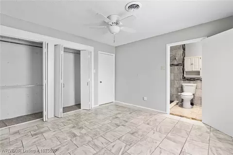 Bedroom - 1414 12th Cir, Barling, AR 72923 photo 9 of 10