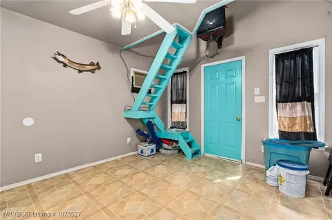 Entry Way - 1414 12th Cir, Barling, AR 72923 photo 1 of 2