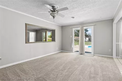 Living - 1414 12th Cir, Barling, AR 72923 photo 4 of 4