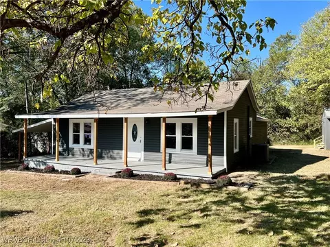 205 N Williams St, Ozark, AR 72949 photo 2