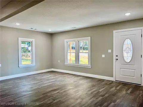 205 N Williams St, Ozark, AR 72949 photo 6